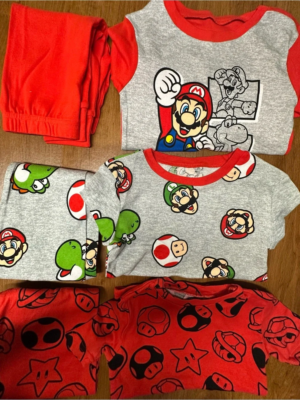 Nintendo Super Mario Shirt - Red & Gray 3 sets